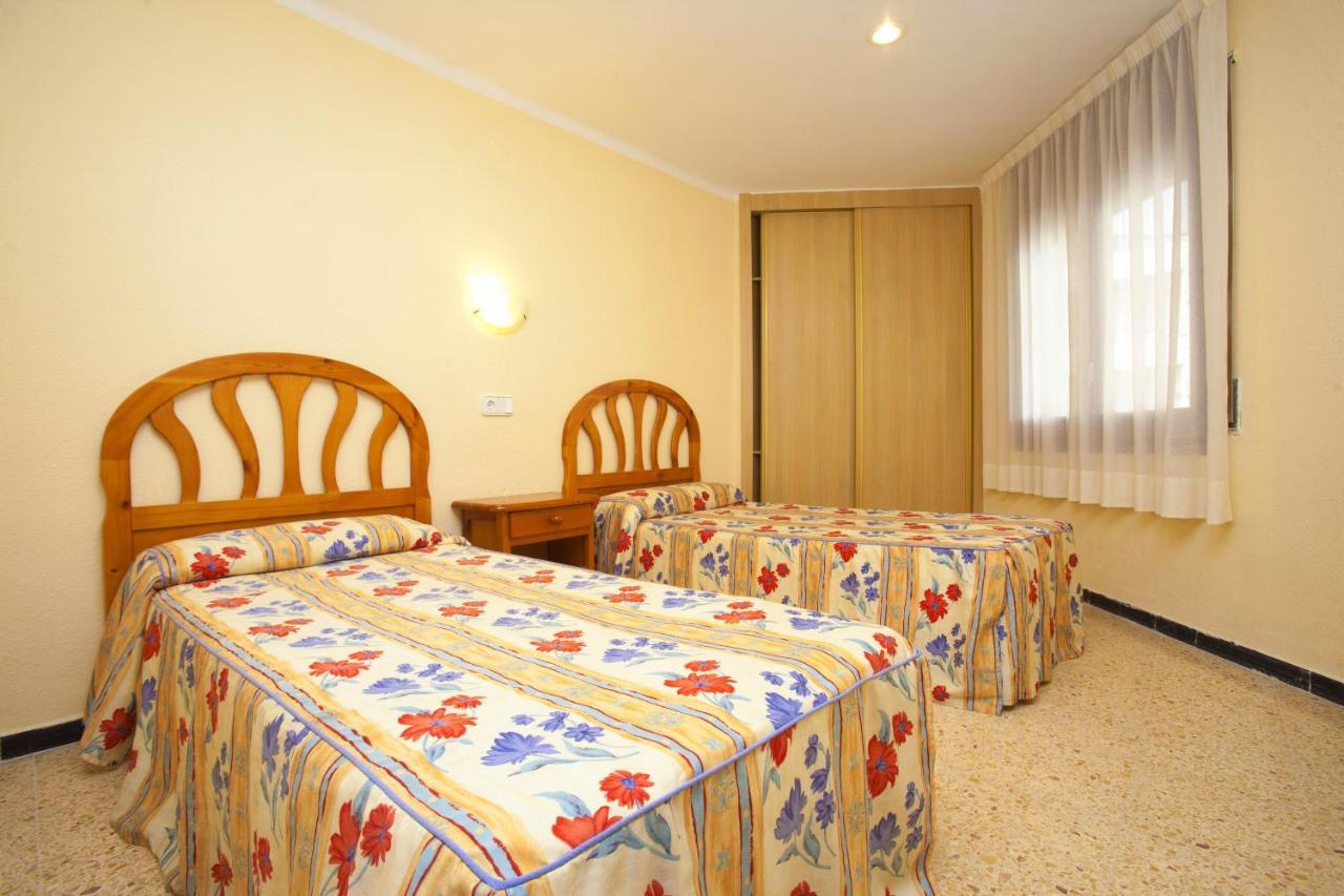 Apartamentos Bahia Dorada Y Iris Salou Exterior foto